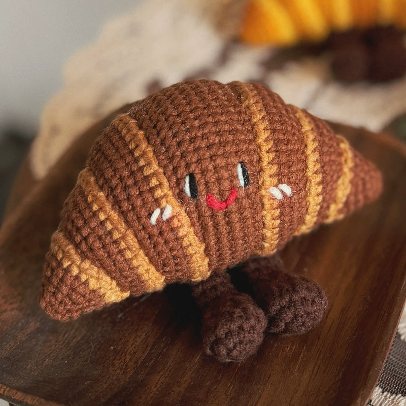 Jellycat Croissant Crochet Kit